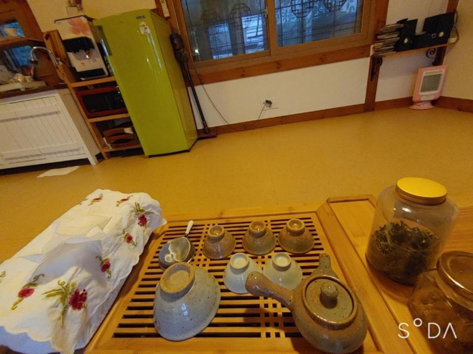 מוקפו Yujeong Hanok Guesthouse מראה חיצוני תמונה